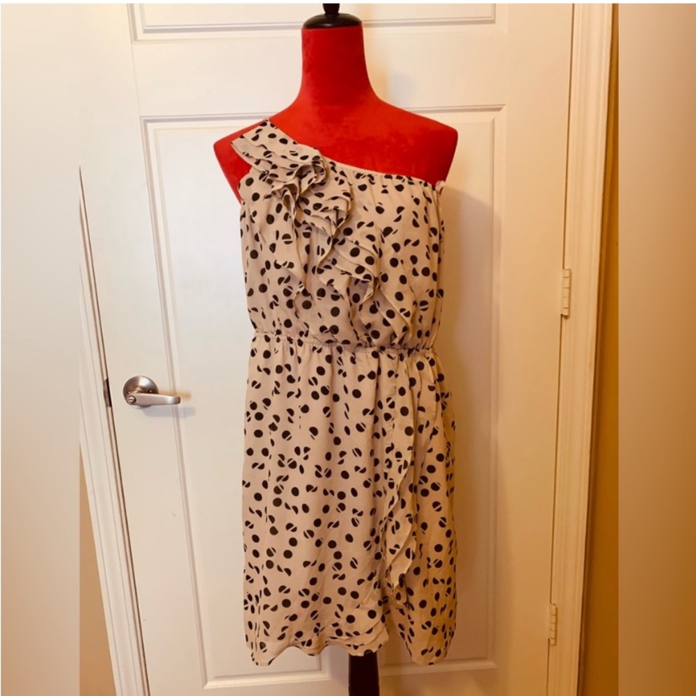 BCBG GIRL ONE SHOULDER RUFFLE DESIGN DRESS - Picture 4 of 9